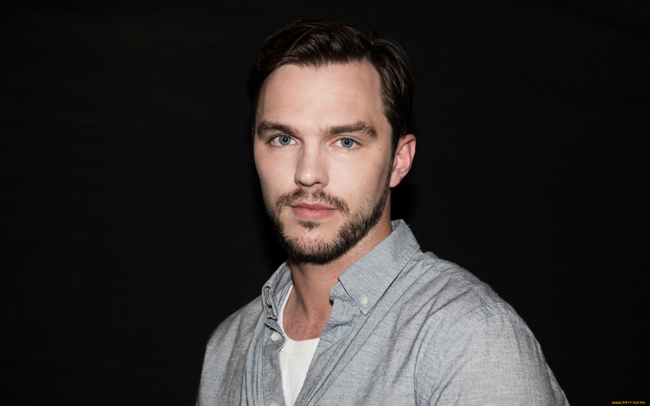 , nicholas hoult, 